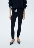 Pantalon Cola